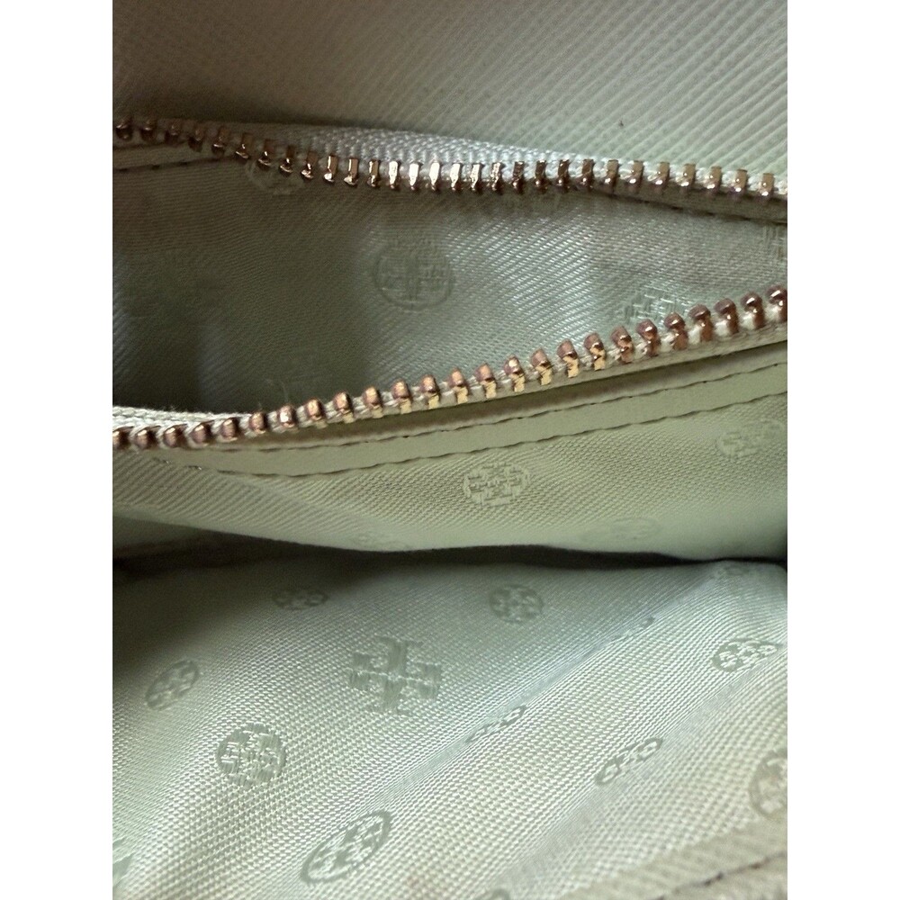 Tory Burch Robinson Floral Perforated Medium Wallet Mint Julep - Picture 11 of 16